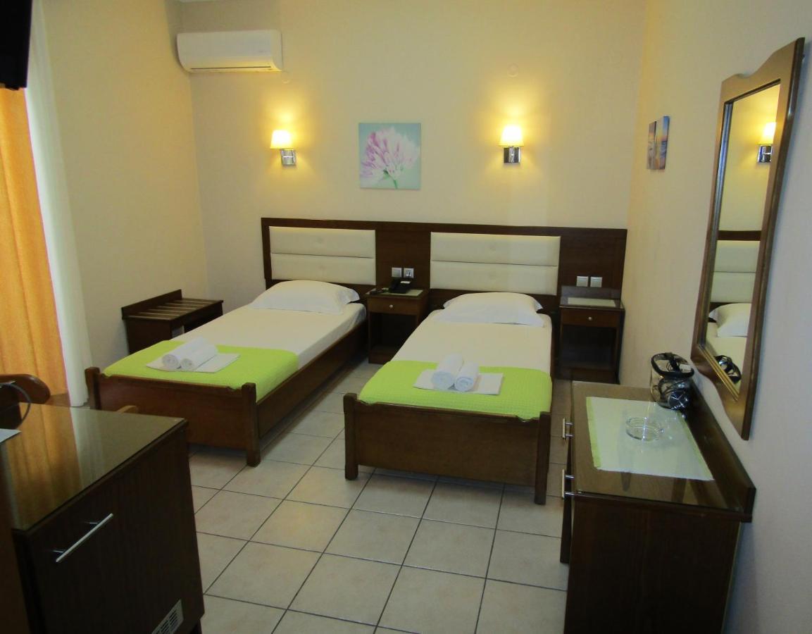 Hotel Gold Stern à Paralía Extérieur photo