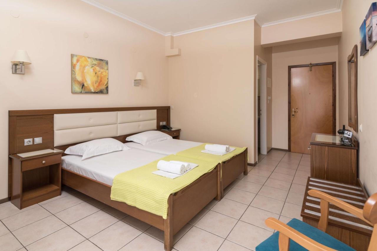 Hotel Gold Stern à Paralía Extérieur photo