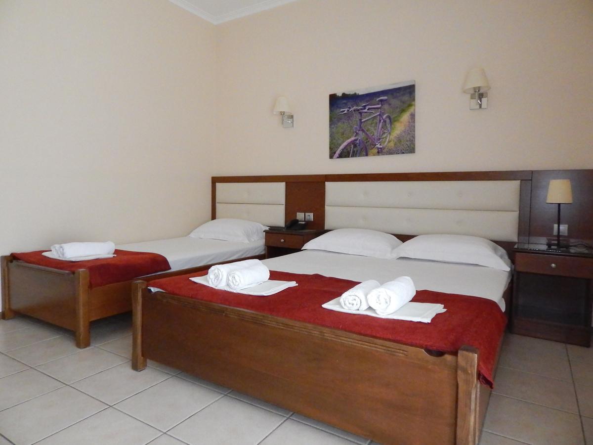 Hotel Gold Stern à Paralía Extérieur photo