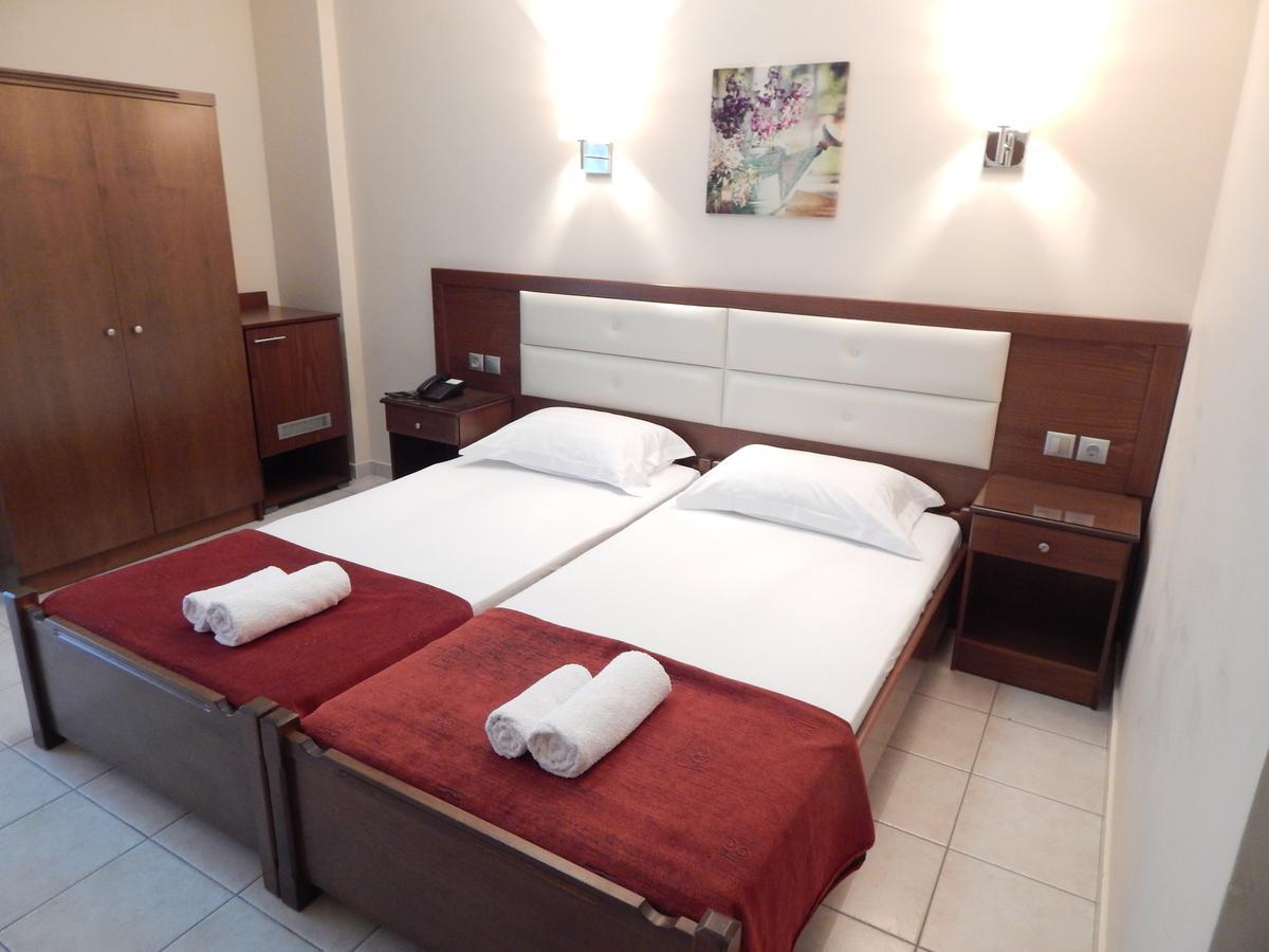 Hotel Gold Stern à Paralía Extérieur photo