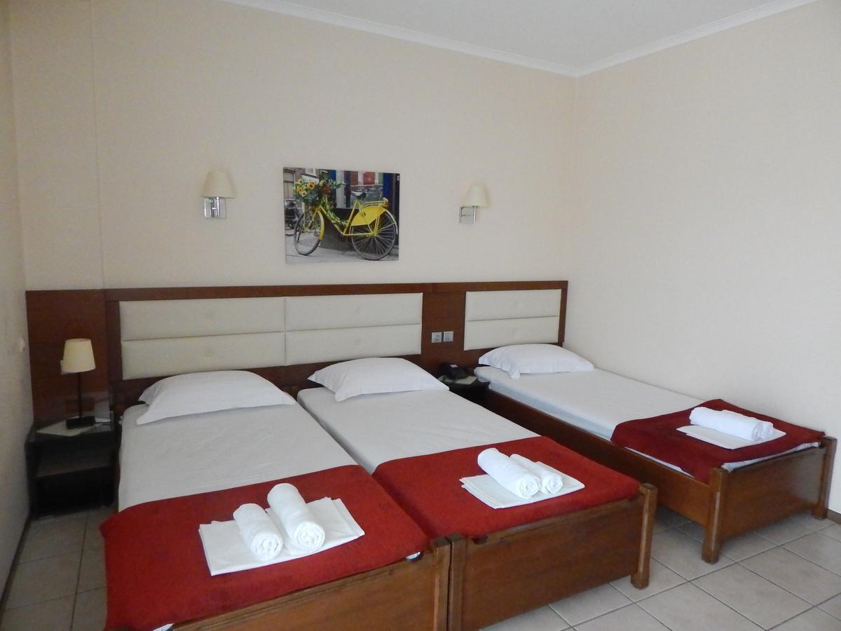 Hotel Gold Stern à Paralía Extérieur photo