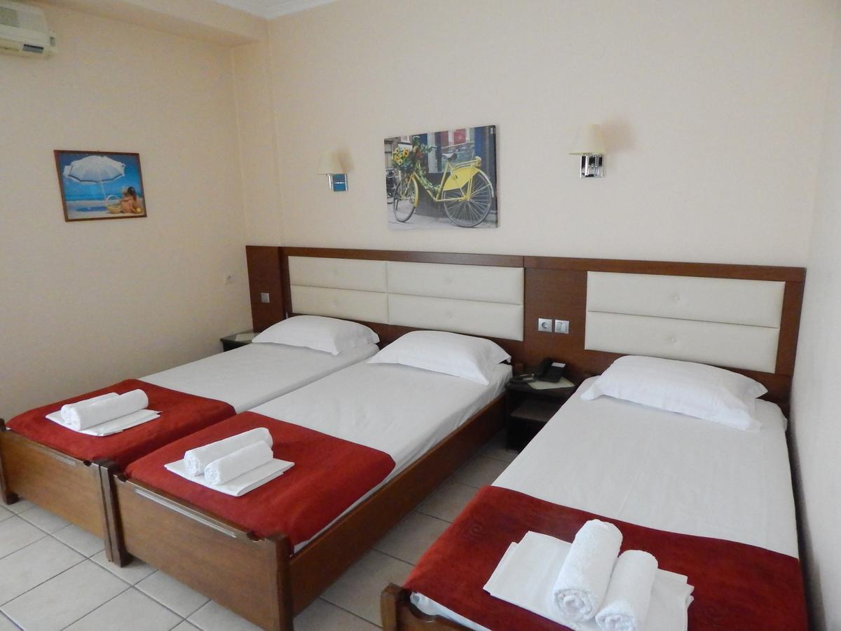 Hotel Gold Stern à Paralía Extérieur photo