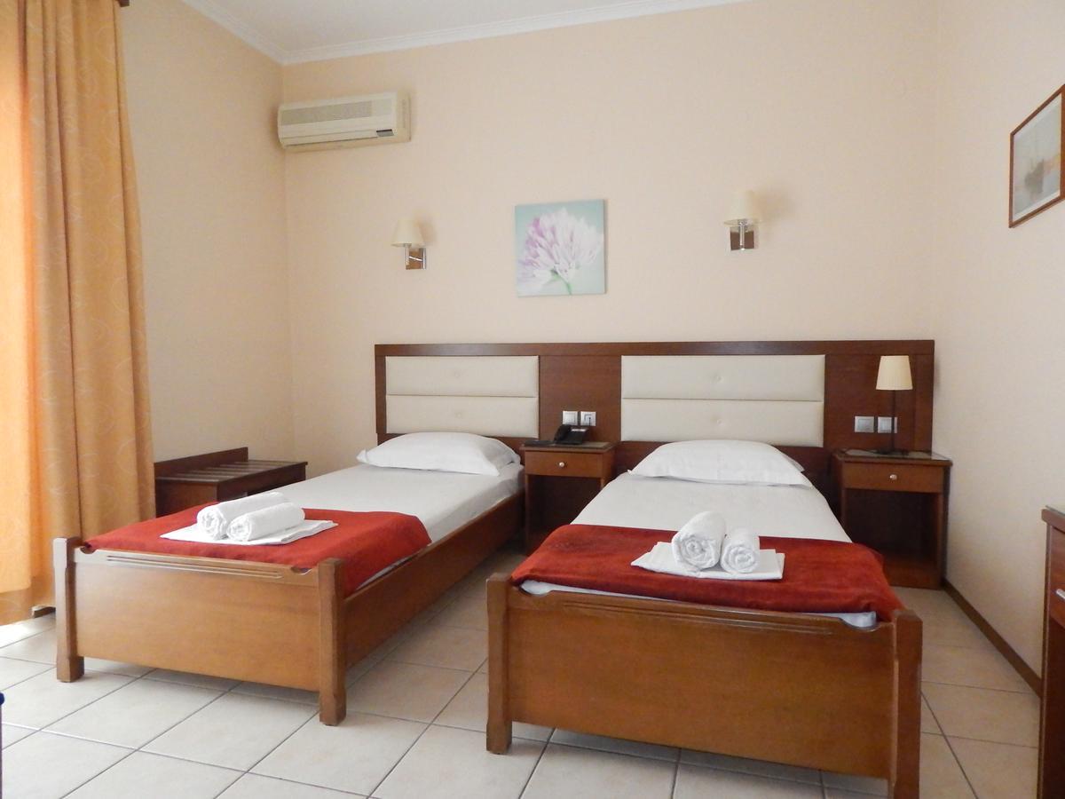 Hotel Gold Stern à Paralía Extérieur photo